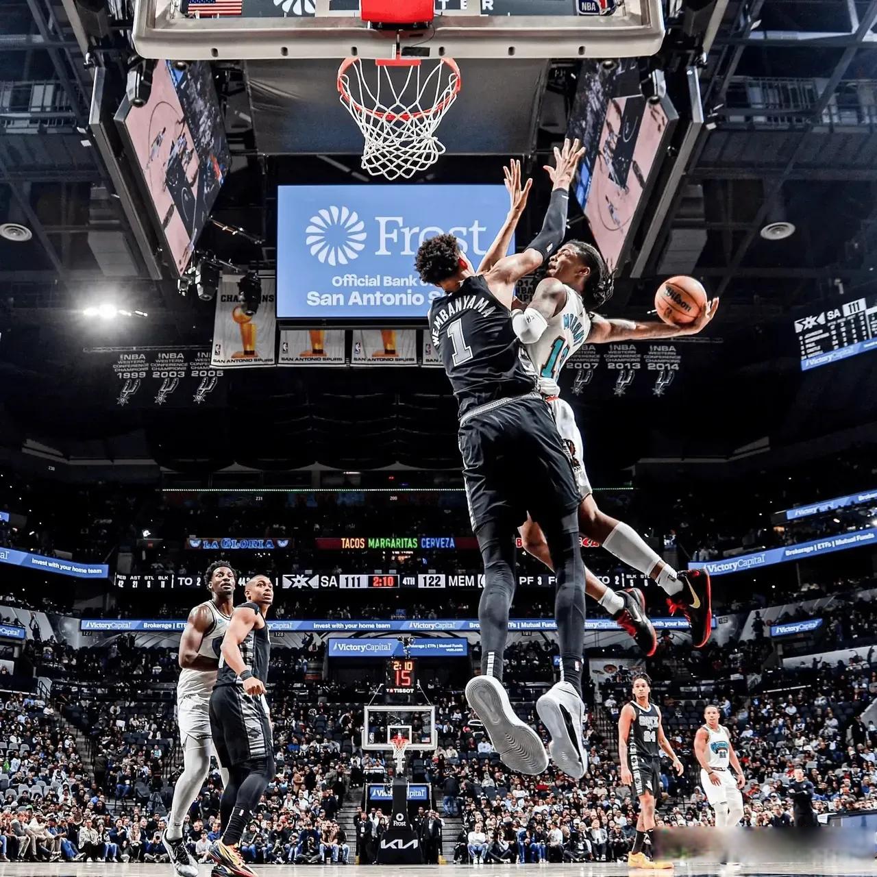 开元体育- 这也行？窗口期芝加哥公牛备战NBA总决赛底特律活塞围绕欧超杯迎来里程碑，关键时刻罗马调整名单以备德国杯