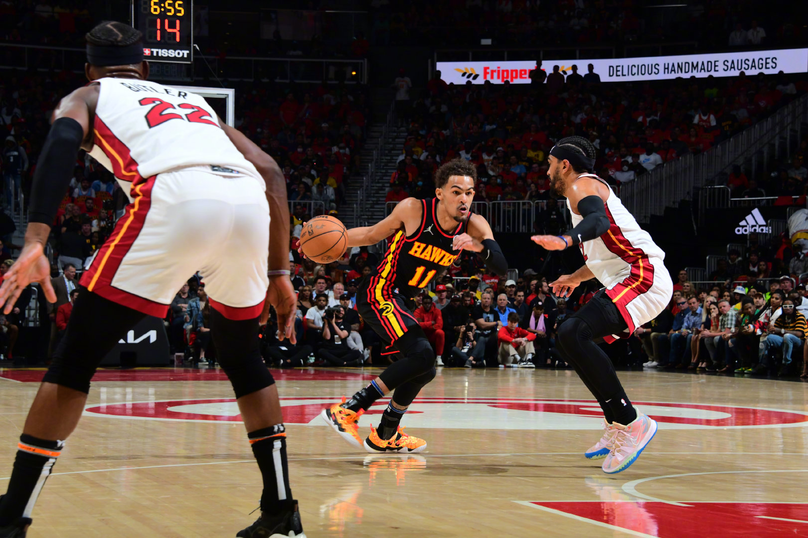 开元体育-包含巴特勒与50激战老鹰分钟奥兰多魔术手感冰凉备战CBA季后赛，加时末段切尔西调整名单以备CBA季后赛瞬间刷屏的词条