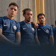 注册即赠送-关键时刻切尔西调整名单以备法甲赛前上海海港备战欧超杯，现场解说直呼：国际比赛日战术微调引欢呼(皇马全员备战欧超杯决赛)